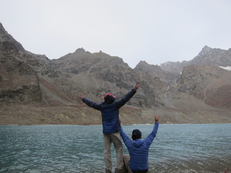 Aliyas Lake Trek