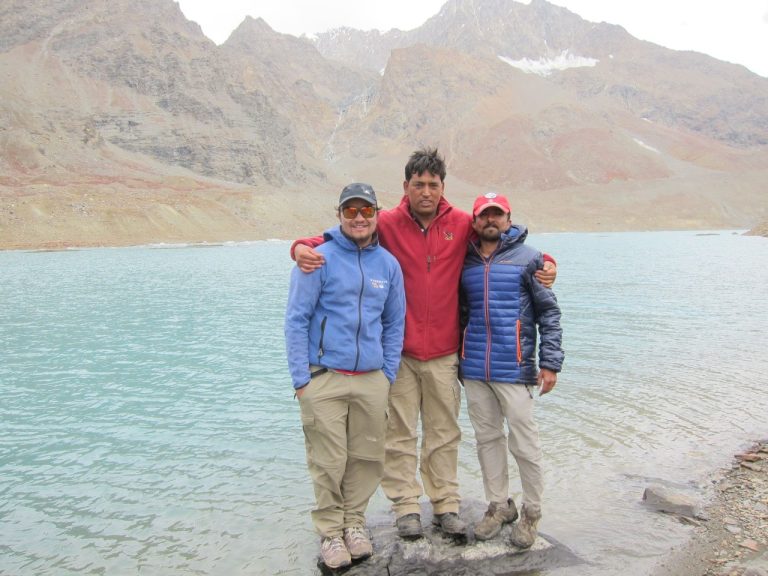 Aliyas Lake Trek