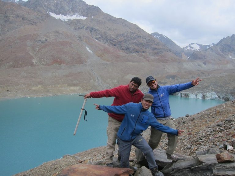 Aliyas Lake Trek