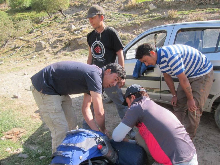 Aliyas Lake Trek