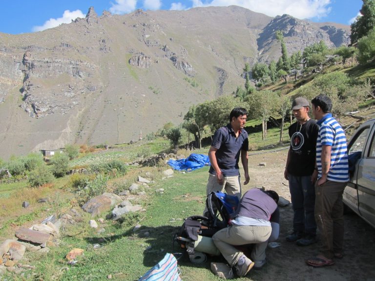 Aliyas Lake Trek