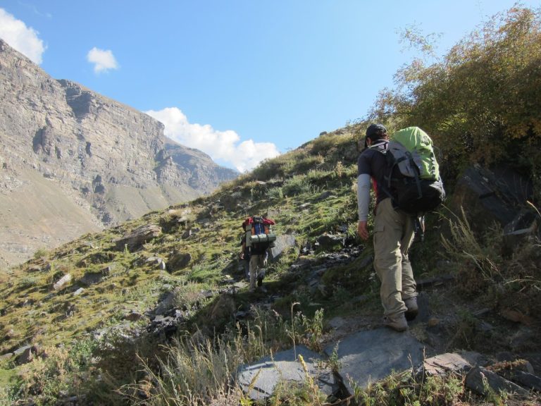 Aliyas Lake Trek