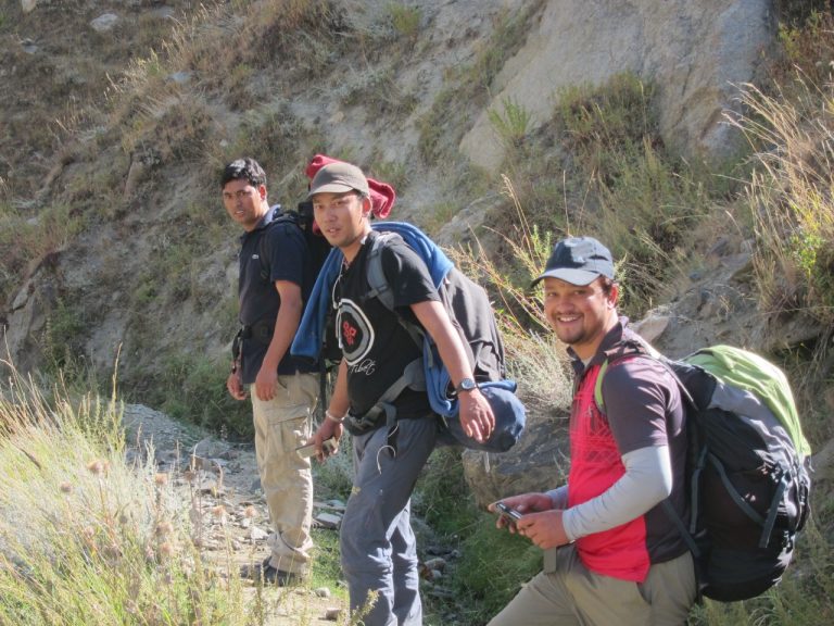 Aliyas Lake Trek
