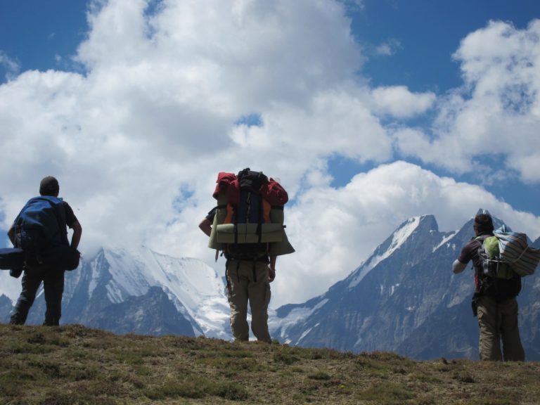 Aliyas Lake Trek