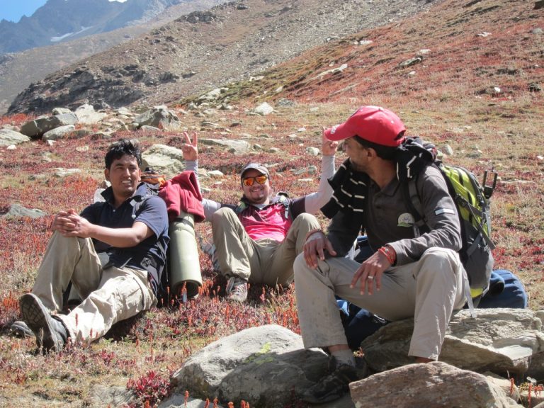 Aliyas Lake Trek