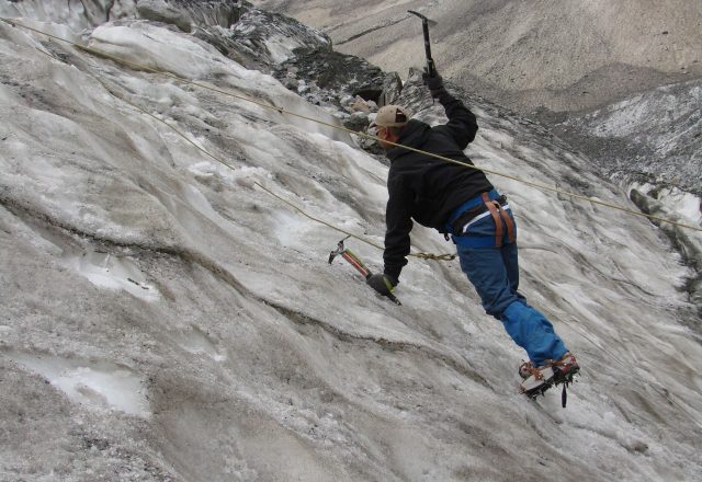 Beas Kund Trek