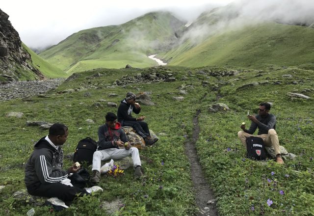 Pin Bhaba Pass Trek
