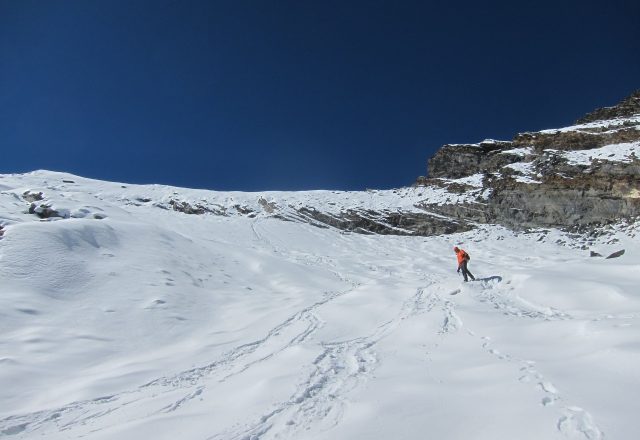 Dhumdhar Kandi Pass Trek