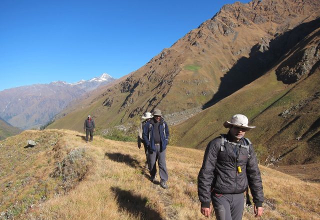 Dhumdhar Kandi Pass Trek