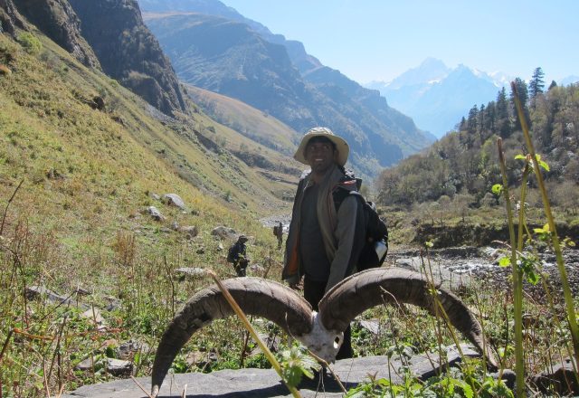 Dhumdhar Kandi Pass Trek