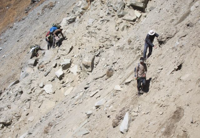 Dhumdhar Kandi Pass Trek