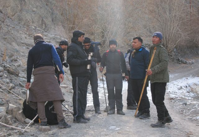 Extreme Winter Snow Leopard / Wildlife Search