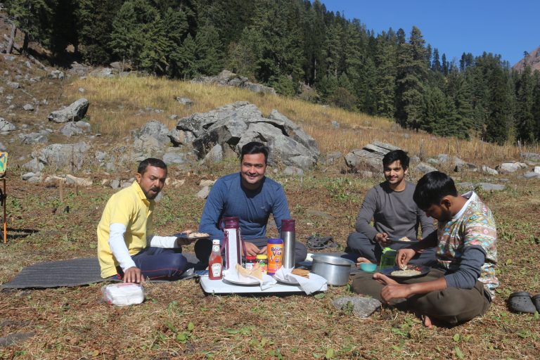 Tosh Valley Trek