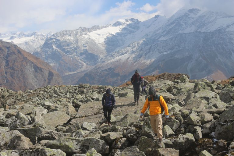Tosh Valley Trek